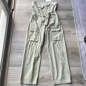 NWT Stitch and Feather Utility Cargo Jumpsuit size L